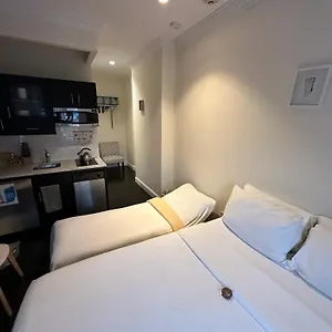 *** Hotel East Village USA